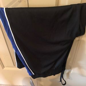 Black loose fit work out pants size L